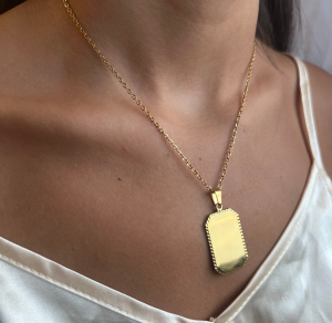 Collier Plaque Rectangulaire – Gravure