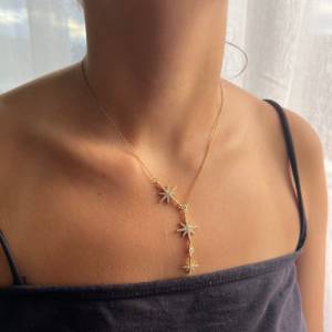 Collier Stella – Étoiles Scintillantes Dorées en Acier Inoxydable